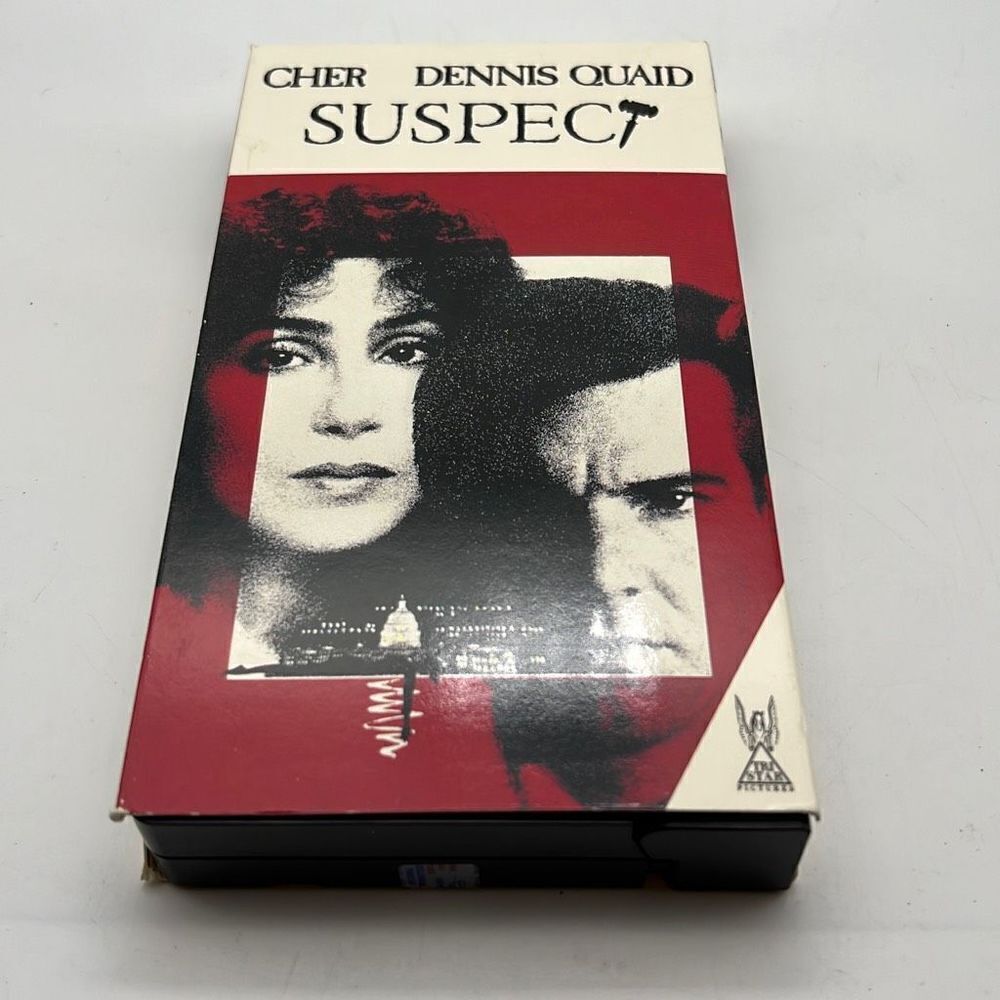 Suspect (VHS 1987) Cher, Dennis Quaid‎